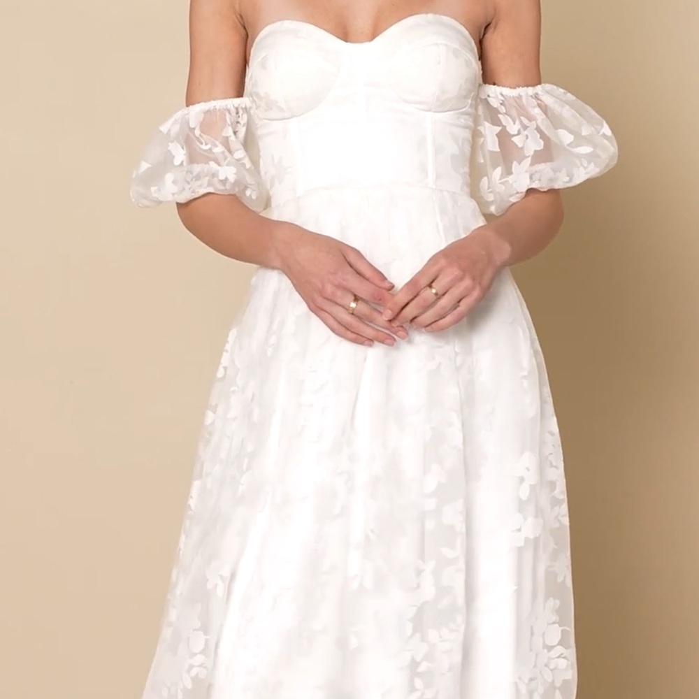 Lulus White dress